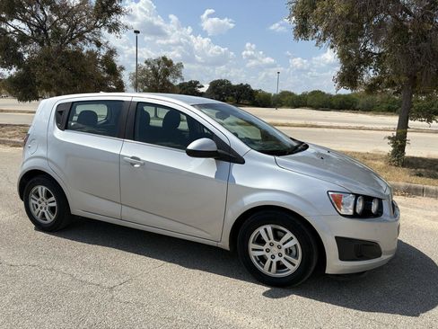 Used 2013 Chevrolet Sonic LT FWD image 50