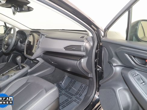 Used 2025 Subaru Crosstrek 2.0i Premium image 41