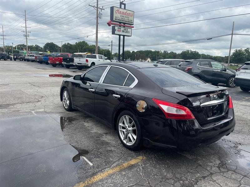 Used 2011 Nissan Maxima 3.5 SV w/ Premium Pkg FWD image 7