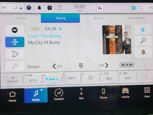 Used 2022 Jeep Grand Cherokee L Limited w/ Luxury Tech Group II image 20