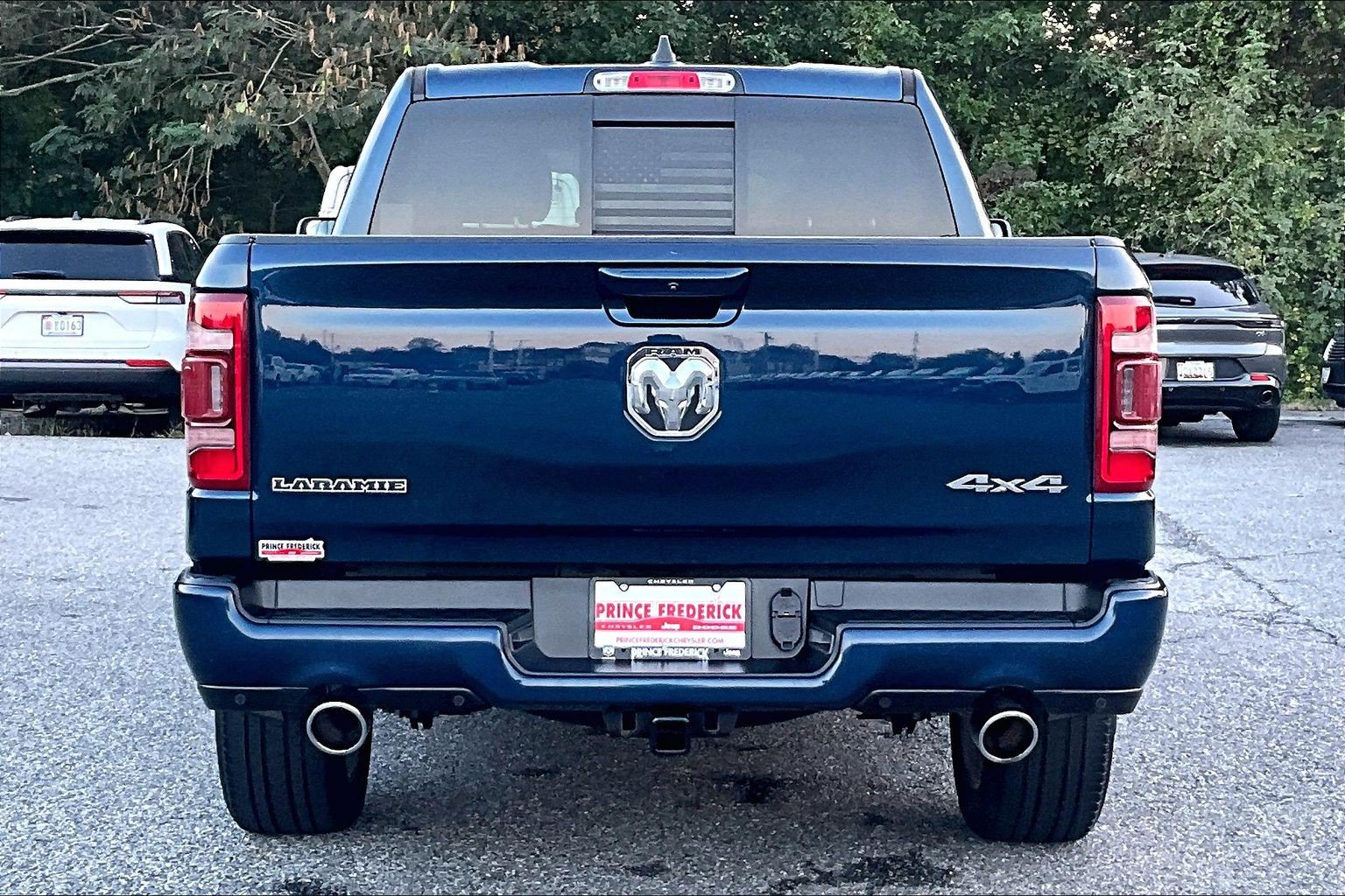 Used 2022 RAM 1500 Laramie w/ Sport Appearance Package AWD/4WD image 4