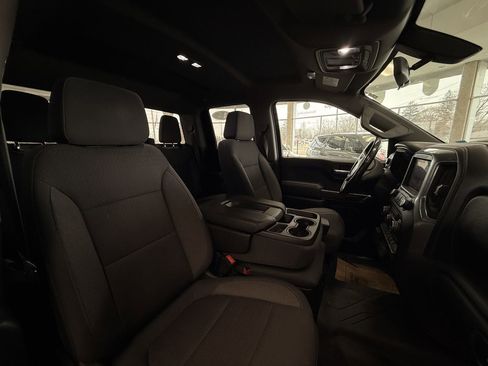 Used 2019 Chevrolet Silverado 1500 RST image 33