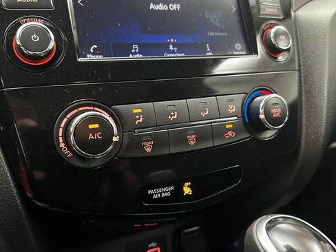 Certified 2022 Nissan Rogue Sport S AWD/4WD image 26