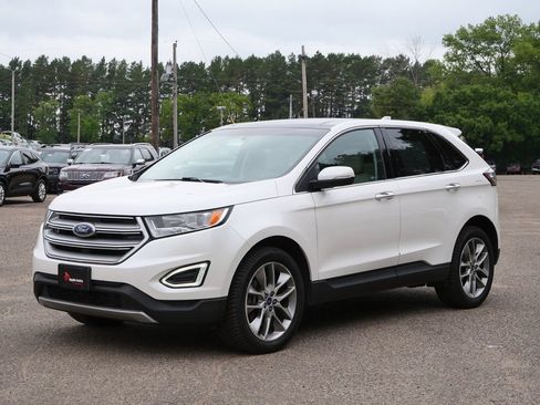 Used 2016 Ford Edge Titanium w/ Equipment Group 301A AWD/4WD image 2