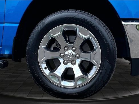 Used 2022 RAM 1500 Big Horn AWD/4WD image 32