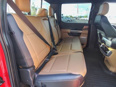 Used 2022 Ford F150 Lariat w/ Bed Utility Package RWD image 25