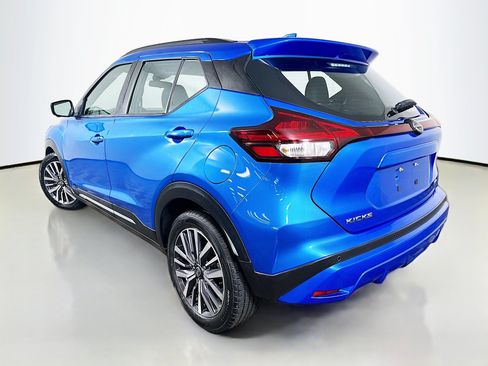 Used 2024 Nissan Kicks SR FWD image 5