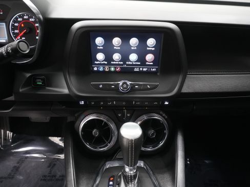 Used 2021 Chevrolet Camaro LT image 20