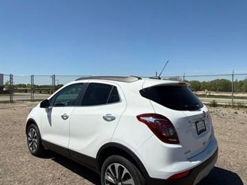 Certified 2022 Buick Encore Preferred w/ Safety Package AWD/4WD image 4