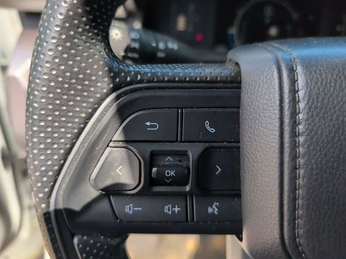 Used 2025 Toyota Tacoma SR5 RWD image 27