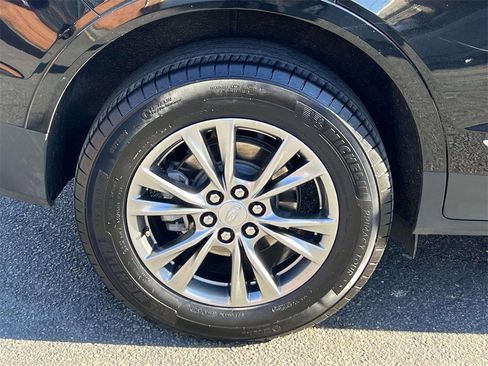 Certified 2023 Cadillac XT5 Premium Luxury image 12