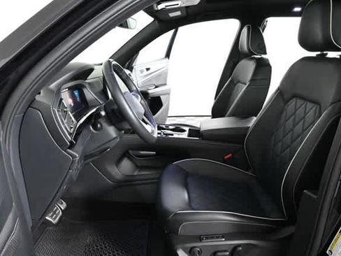 Used 2024 Volkswagen Atlas Cross Sport SEL Premium R-Line AWD/4WD image 21