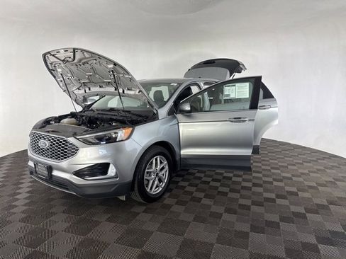 Used 2024 Ford Edge SEL image 16