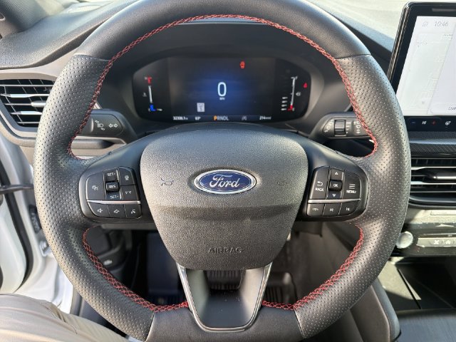 Used 2023 Ford Escape ST-Line w/ Tech Pack #1 FWD image 23