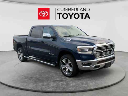 Used 2024 RAM 1500 Laramie AWD/4WD image 7