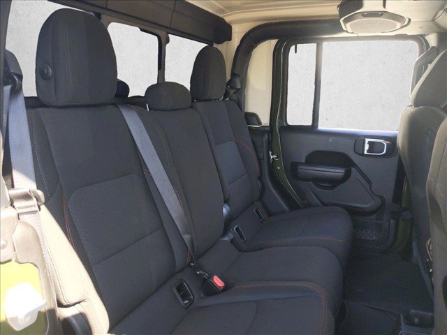 Used 2023 Jeep Gladiator Rubicon AWD/4WD image 19