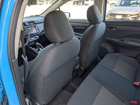 Used 2025 Nissan Versa SR FWD image 24