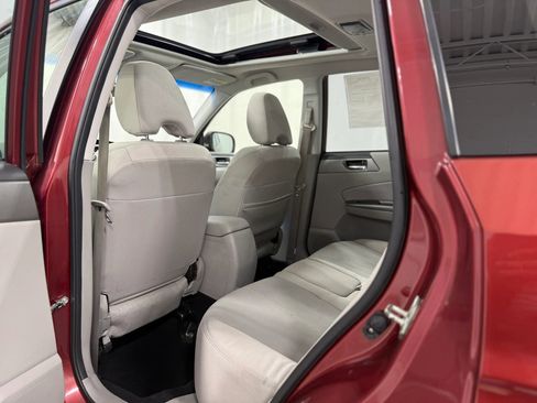 Used 2012 Subaru Forester 2.5X Premium image 31