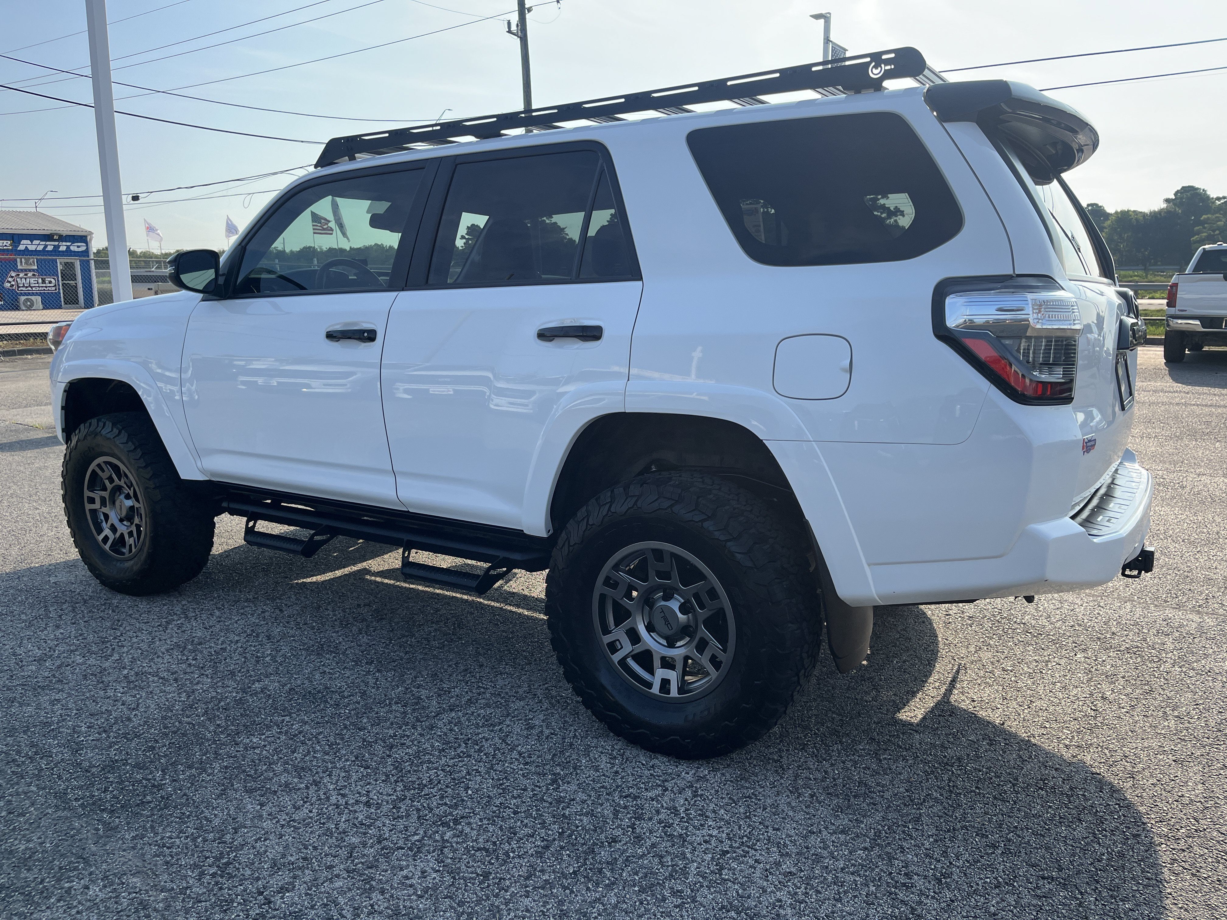 Used 2021 Toyota 4Runner Venture AWD/4WD image 6