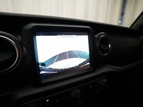 Used 2022 Jeep Wrangler Unlimited Rubicon 4xe w/ Cold Weather Group image 19