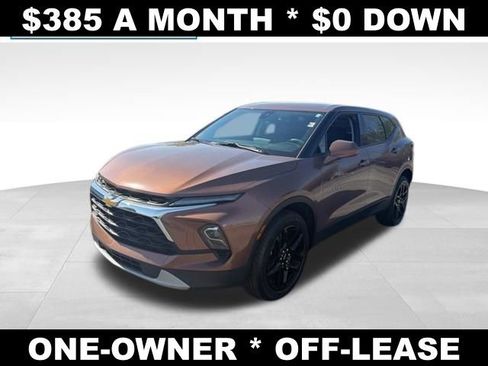 Used 2023 Chevrolet Blazer LT FWD image 1