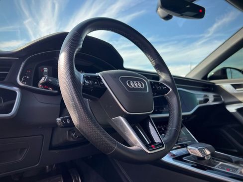 Used 2022 Audi S6 Premium Plus image 25