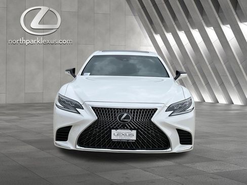 Used 2018 Lexus LS 500 w/ Interior Upgrade Package RWD image 24