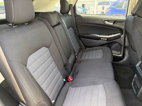 Used 2022 Ford Edge SE w/ Black Appearance Package AWD/4WD image 28