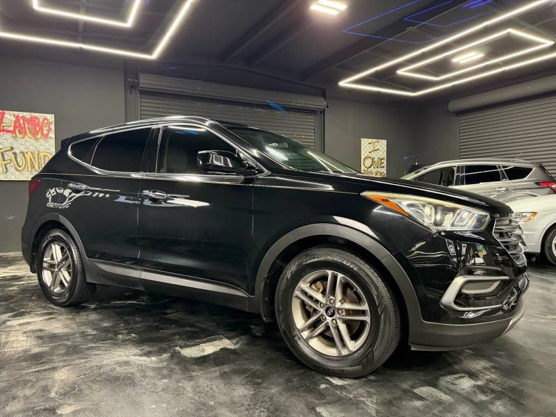 Used 2017 Hyundai Santa Fe Sport FWD image 3