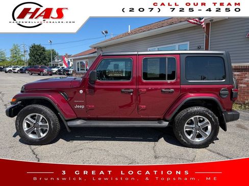 Used 2021 Jeep Wrangler Unlimited Sahara AWD/4WD image 3