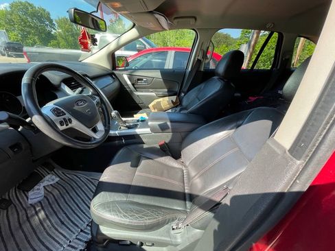 Used 2017 Ford Escape SE AWD/4WD image 8
