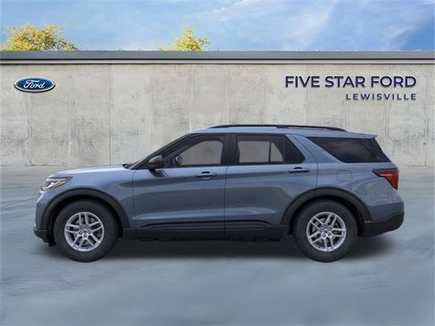 New 2026 Ford Explorer Active image 5