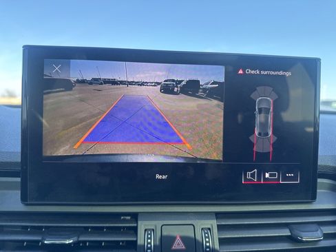 Used 2021 Audi Q5 2.0T Premium w/ Convenience Package image 40