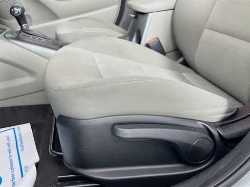 Used 2016 Kia Forte EX image 22