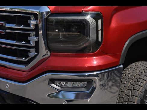 Used 2018 GMC Sierra 1500 SLT w/ Texas SLT Premium Package AWD/4WD image 46