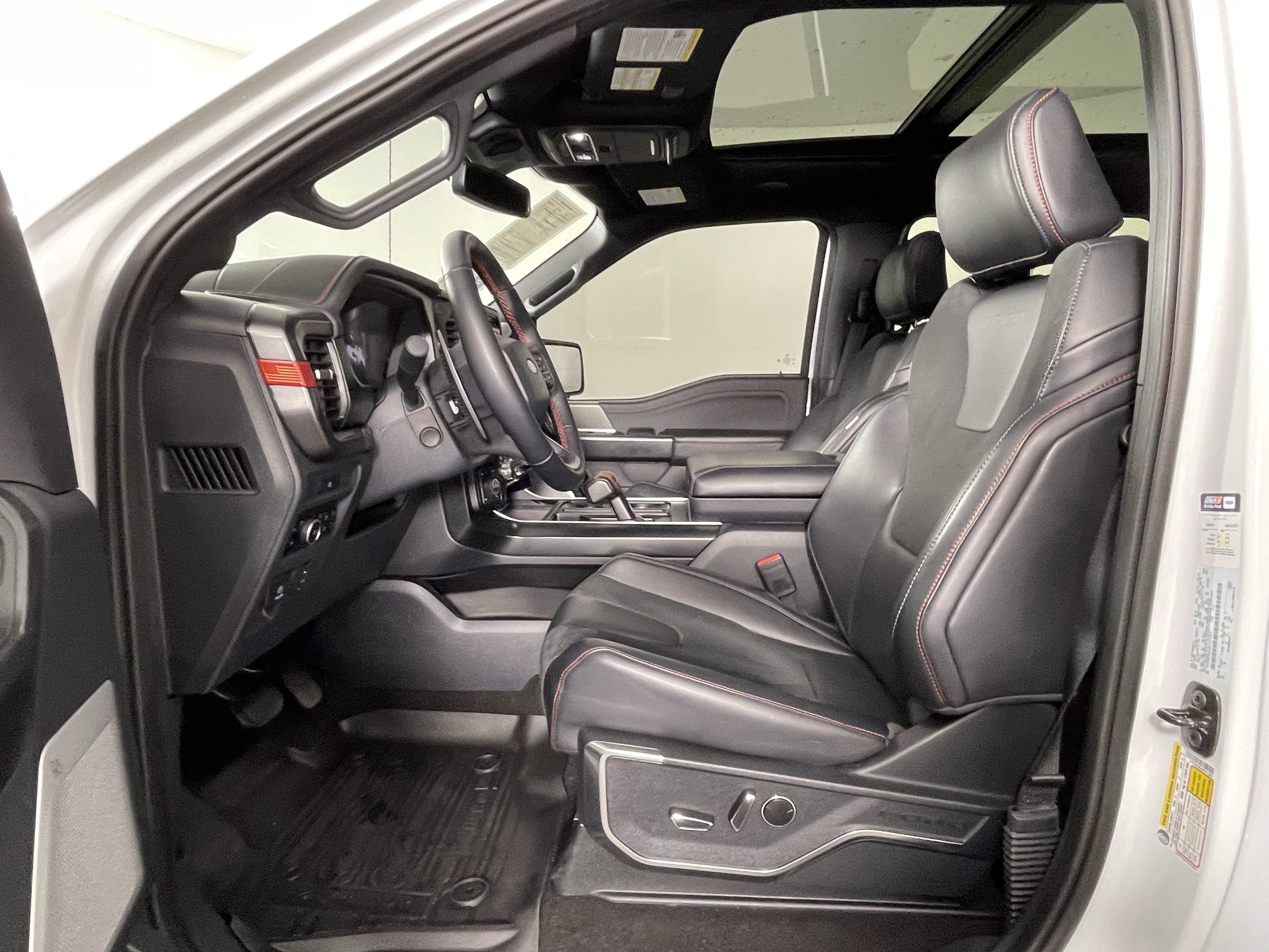Used 2025 Ford F150 Raptor AWD/4WD image 10