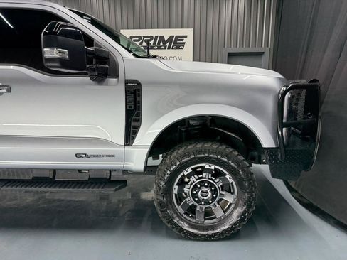 Used 2024 Ford F250 Lariat w/ Lariat Ultimate Package AWD/4WD image 11