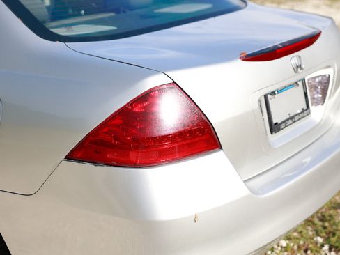 Used 2007 Honda Accord SE image 24