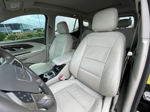 Used 2020 GMC Terrain Denali w/ Denali Premium Package AWD/4WD image 22