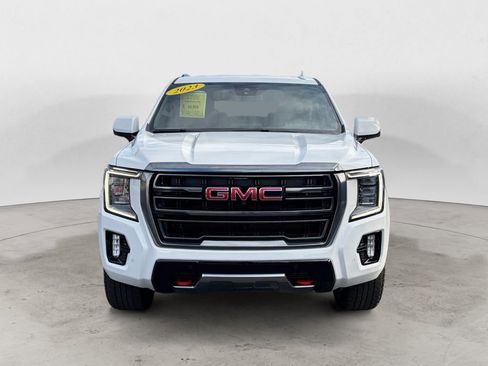Used 2023 GMC Yukon AT4 w/ AT4 Premium Plus Package image 2