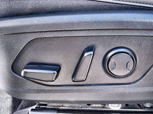 Certified 2022 Kia Sorento S image 20