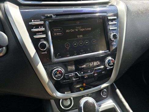 Used 2020 Nissan Murano SV AWD/4WD image 12