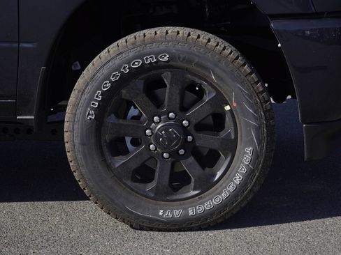 New 2026 RAM 2500 Laramie w/ Night Edition AWD/4WD image 10