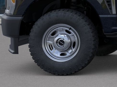 New 2026 Ford F250 XL w/ XL Off-Road Package AWD/4WD image 21