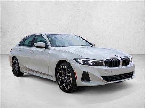 New 2026 BMW 330i xDrive Sedan AWD/4WD image 3