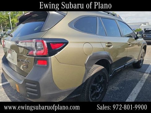 Used 2025 Subaru Outback Wilderness AWD/4WD image 4