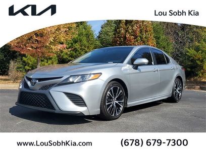 Used 2018 Toyota Camry SE