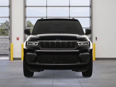 New 2025 Jeep Grand Cherokee Limited image 9