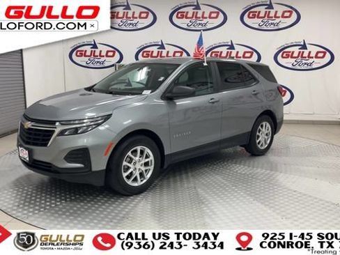 Used 2023 Chevrolet Equinox LS FWD image 4