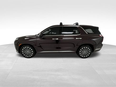Used 2023 Hyundai Palisade Calligraphy image 4
